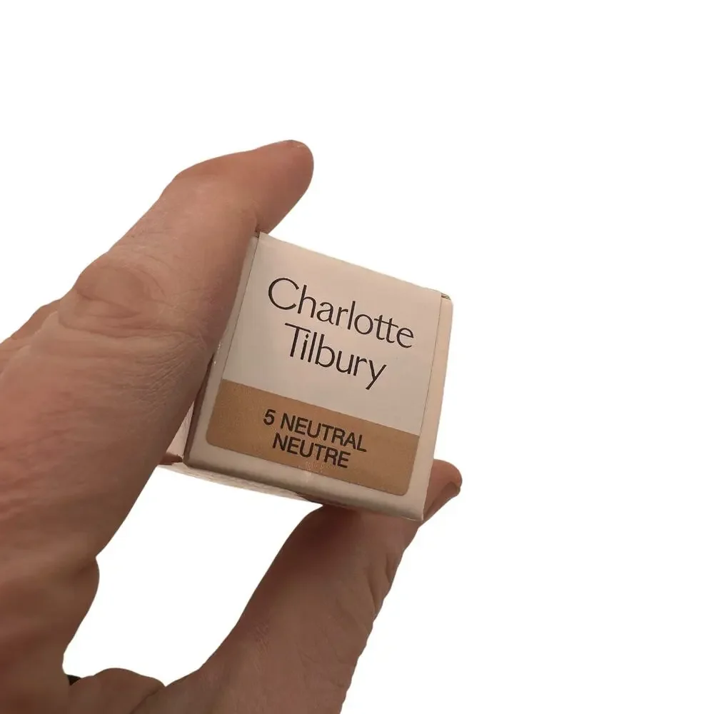Charlotte Tilbury 16 smooth